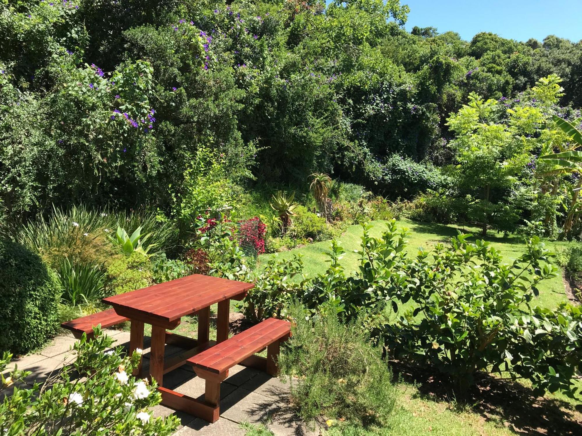 Loeriewood Garden Apartment, Hunters Home Knysna Exteriör bild
